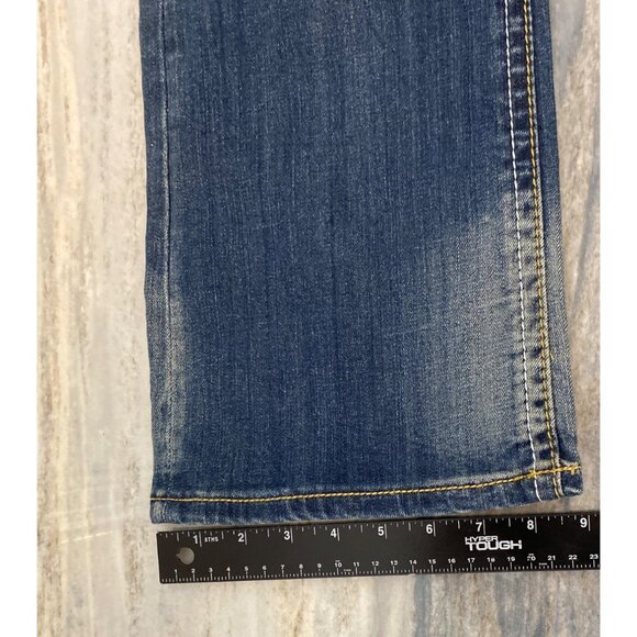 Cowgirl Tuff Co Women's Bootcut Distressed Blue Jeans , W:29 Cotton Blend, NWT - Picture 11 of 12